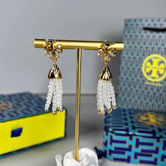 TORY BURCH Pearl Earrings - Picture 6 of 6